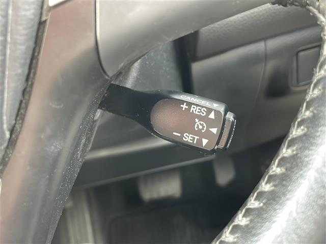 ハリアー エレガンス /禁煙車/寒冷地仕様/純正ナビ BT/AUX/USB/フルセグ/CD/DVD/SD/アイドリングストップ/定速クルーズコントロール/横滑り防止/革巻きステアリング/ステアリングスイッチ(7枚目)