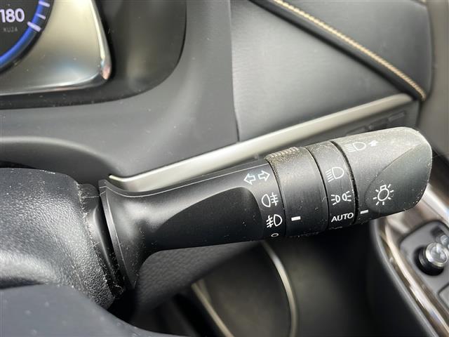 ハリアー エレガンス /禁煙車/寒冷地仕様/純正ナビ BT/AUX/USB/フルセグ/CD/DVD/SD/アイドリングストップ/定速クルーズコントロール/横滑り防止/革巻きステアリング/ステアリングスイッチ(22枚目)