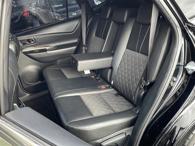 ハリアー エレガンス /禁煙車/寒冷地仕様/純正ナビ BT/AUX/USB/フルセグ/CD/DVD/SD/アイドリングストップ/定速クルーズコントロール/横滑り防止/革巻きステアリング/ステアリングスイッチ(34枚目)