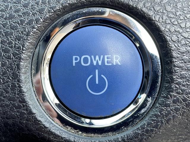 ハリアーハイブリッド プログレス　４ＷＤ／禁煙車／ＪＢＬサウンド／パノラマルーフ／３眼ＬＥＤヘッドライト／シーケンシャルウインカー／純正ＳＤナビ／ＣＤ／ＤＶＤ／ＢＤ／ＵＳＢ／ＡＵＸ／ＳＤ／ＭＳＶ／ＢＴ／フルセグ／全方位カメラ／ドラレコ（18枚目）