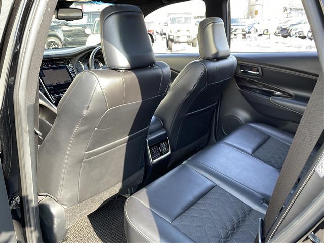 ハリアーハイブリッド プログレス　４ＷＤ／禁煙車／ＪＢＬサウンド／パノラマルーフ／３眼ＬＥＤヘッドライト／シーケンシャルウインカー／純正ＳＤナビ／ＣＤ／ＤＶＤ／ＢＤ／ＵＳＢ／ＡＵＸ／ＳＤ／ＭＳＶ／ＢＴ／フルセグ／全方位カメラ／ドラレコ（35枚目）