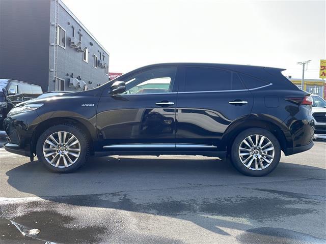 ハリアーハイブリッド プログレス　４ＷＤ／禁煙車／ＪＢＬサウンド／パノラマルーフ／３眼ＬＥＤヘッドライト／シーケンシャルウインカー／純正ＳＤナビ／ＣＤ／ＤＶＤ／ＢＤ／ＵＳＢ／ＡＵＸ／ＳＤ／ＭＳＶ／ＢＴ／フルセグ／全方位カメラ／ドラレコ（38枚目）