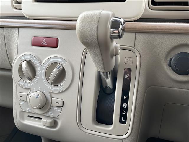 アルトラパン S 4WD/禁煙車/ワンオーナー/純正メモリナビ/CD/DVD/SD/MSV/USB/BT/フルセグ/全方位カメラ/衝突軽減ブレーキ/アイドリングストップ/横滑り防止/シートヒーター/冬タイヤ積み込み(19枚目)