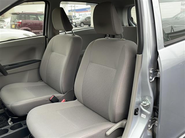 ミライース Lf SA /4WD/禁煙/ワンオーナー/純正オーディオ(CD・AUX)/アイドリングストップ/衝突軽減ブレーキ/横滑り防止装置/キーレスキー/ドアバイザー/純正フロアマット(31枚目)