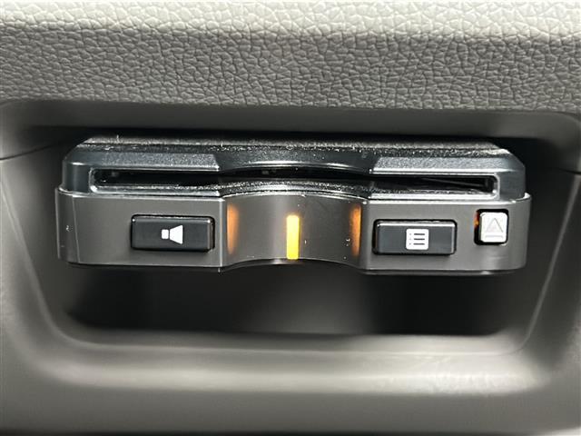 ステップワゴン G ホンダセンシング 4WD/禁煙車/ワンオーナー/わくわくゲート/社外SDナビ/CD/DVD/SD/MSV/BT/USB/フルセグ/バックカメラ/アイドリングストップ/クルーズコントロール/横滑り防止/両側パワースライド(7枚目)