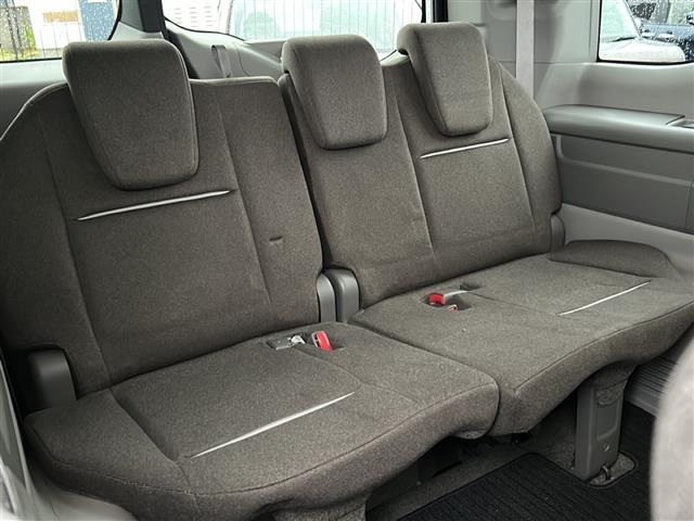 ステップワゴン G ホンダセンシング 4WD/禁煙車/ワンオーナー/わくわくゲート/社外SDナビ/CD/DVD/SD/MSV/BT/USB/フルセグ/バックカメラ/アイドリングストップ/クルーズコントロール/横滑り防止/両側パワースライド(11枚目)