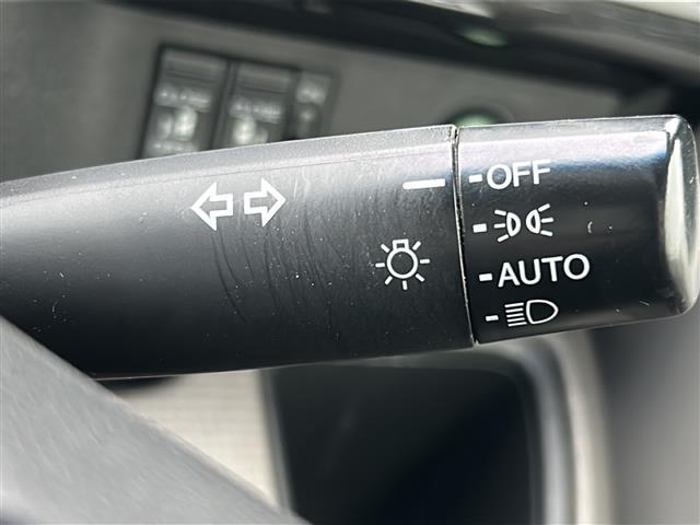 ステップワゴン G ホンダセンシング 4WD/禁煙車/ワンオーナー/わくわくゲート/社外SDナビ/CD/DVD/SD/MSV/BT/USB/フルセグ/バックカメラ/アイドリングストップ/クルーズコントロール/横滑り防止/両側パワースライド(19枚目)