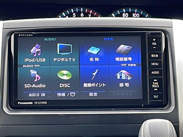 ヴォクシー X Lエディション /4WD/禁煙車/寒冷地仕様/社外ナビ BT/CD/DVD/AUX/SD/フルセグ/片側パワースライドドア/ステアリングスイッチ/オートエアコン/パワーウィンドウ/フロントデアイサー(3枚目)
