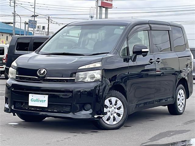 ヴォクシー X Lエディション /4WD/禁煙車/寒冷地仕様/社外ナビ BT/CD/DVD/AUX/SD/フルセグ/片側パワースライドドア/ステアリングスイッチ/オートエアコン/パワーウィンドウ/フロントデアイサー(39枚目)