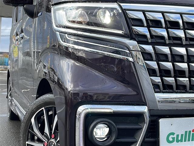 スペーシアカスタム ハイブリッドXSターボ 4WD/禁煙車/ワンオーナー/純正メモリナビ/CD/DVD/BT/フルセグ/全方位カメラ/デュアルカメラブレーキサポート/レーンキープ/レーダークルーズコントロール/シートヒーター/柿本マフラー(12枚目)