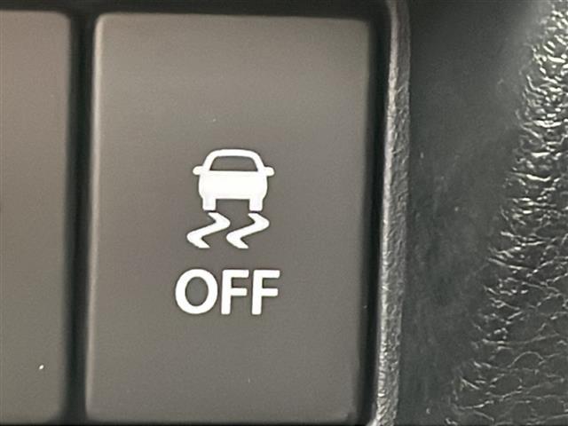 スペーシアカスタム ハイブリッドXSターボ 4WD/禁煙車/ワンオーナー/純正メモリナビ/CD/DVD/BT/フルセグ/全方位カメラ/デュアルカメラブレーキサポート/レーンキープ/レーダークルーズコントロール/シートヒーター/柿本マフラー(17枚目)