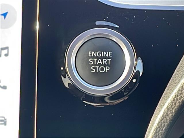 ヴォクシー S-Z ワンオーナー 禁煙車 純正10.5インチナビ CD・DVD・BT・フルセグ バックカメラ 寒冷地仕様 セーフティセンス 純正エンジンスターター 両側パワースライドドア ユニバーサルステップ(26枚目)