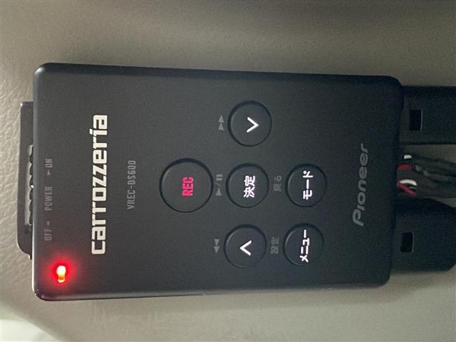 エブリイワゴン ＰＺターボスペシャル　４ＷＤ／禁煙車／衝突軽減ブレーキ／社外ナビ／バックカメラ／ドライブレコーダー／両側パワースライド／左側オートステップ／オートエアコン／ミラーヒーター／シートヒーター／ステアリングスイッチ／オートライト（5枚目）