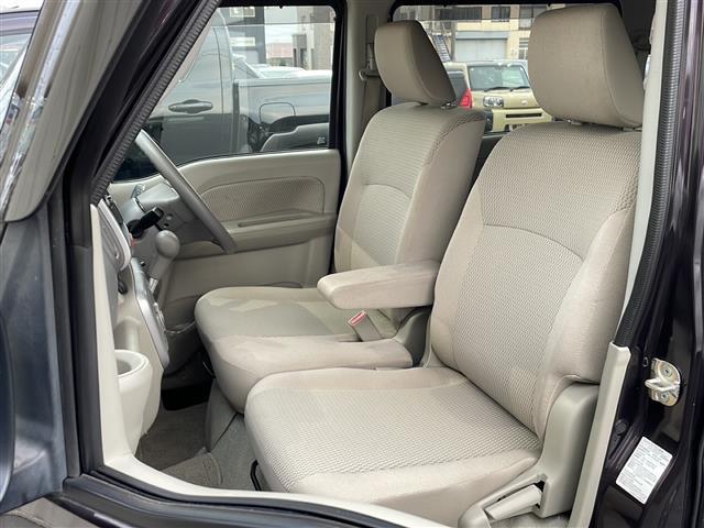 エブリイワゴン ＰＺターボスペシャル　４ＷＤ／禁煙車／衝突軽減ブレーキ／社外ナビ／バックカメラ／ドライブレコーダー／両側パワースライド／左側オートステップ／オートエアコン／ミラーヒーター／シートヒーター／ステアリングスイッチ／オートライト（21枚目）