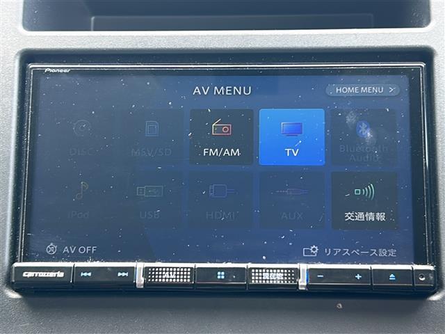 ＸＶ １．６ｉ－Ｌ　アイサイト　／ワンオーナー／４ＷＤ／禁煙車／純正ナビ　　ＢＴ／ＵＳＢ／ＳＤ／フルセグ／プリクラッシュブレーキ／ＡＣＣ／車線逸脱制御機能／ＡＴ誤発進抑制制御／ＡＴ誤後進抑制制御／車線逸脱警報（3枚目）