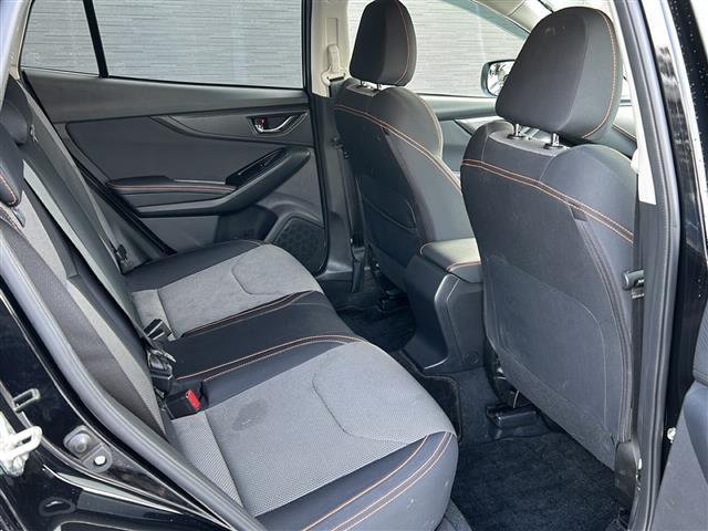 ＸＶ １．６ｉ－Ｌ　アイサイト　／ワンオーナー／４ＷＤ／禁煙車／純正ナビ　　ＢＴ／ＵＳＢ／ＳＤ／フルセグ／プリクラッシュブレーキ／ＡＣＣ／車線逸脱制御機能／ＡＴ誤発進抑制制御／ＡＴ誤後進抑制制御／車線逸脱警報（17枚目）