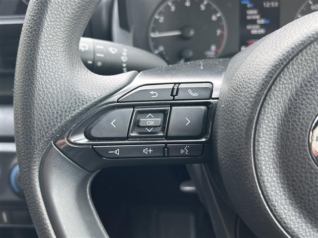 ヤリス X 4WD/禁煙車/寒冷地仕様/純正メモリナビ/前後コーナーセンサー/バックカメラ/レーダークルーズコントロール/プリクラッシュセーフティ/レーントレーシングアシスト/パーキングサポートブレーキ/ETC(9枚目)