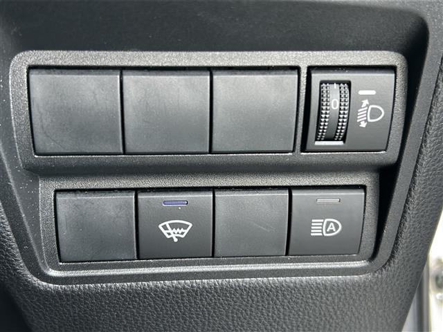 ヤリス X 4WD/禁煙車/寒冷地仕様/純正メモリナビ/前後コーナーセンサー/バックカメラ/レーダークルーズコントロール/プリクラッシュセーフティ/レーントレーシングアシスト/パーキングサポートブレーキ/ETC(12枚目)