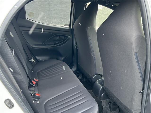 ヤリス X 4WD/禁煙車/寒冷地仕様/純正メモリナビ/前後コーナーセンサー/バックカメラ/レーダークルーズコントロール/プリクラッシュセーフティ/レーントレーシングアシスト/パーキングサポートブレーキ/ETC(19枚目)