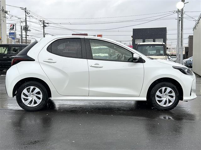 ヤリス X 4WD/禁煙車/寒冷地仕様/純正メモリナビ/前後コーナーセンサー/バックカメラ/レーダークルーズコントロール/プリクラッシュセーフティ/レーントレーシングアシスト/パーキングサポートブレーキ/ETC(36枚目)