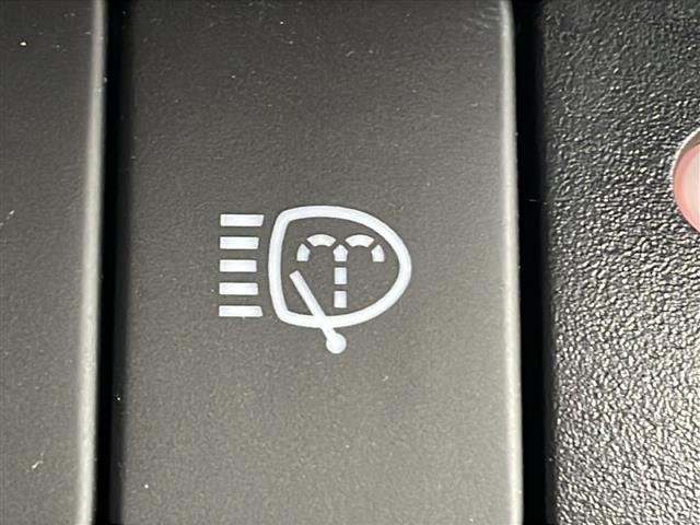 ジムニーシエラ ＪＣ　４ＷＤ／禁煙車／純正メモリナビ／ＣＤ／ＤＶＤ／ＳＤ／ＭＳＶ／ＢＴ／フルセグ／バックカメラ／スズキセーフティサポート／衝突軽減ブレーキ／レーンキープ／クルーズコントロール／アイドリングストップ／ＥＴＣ（11枚目）