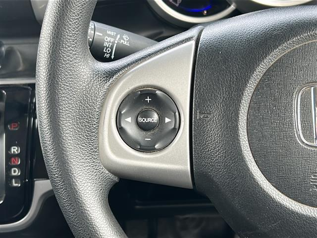 Ｎ－ＢＯＸカスタム Ｇ・Ｌパッケージ　４ＷＤ／禁煙車／純正モニターオーディオ／ＣＤ／ＡＵＸ／エンジンスターター／片側電動ドア／横滑り防止／オートライト／ＨＩＤヘッドライト／フォグライト／プッシュスタート／純正フロアマット（12枚目）