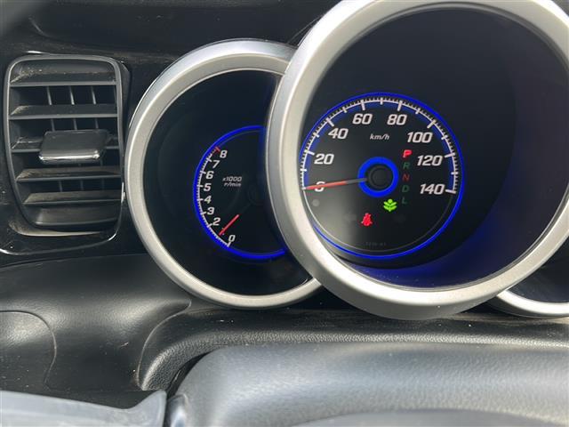 Ｎ－ＢＯＸカスタム Ｇ・Ｌパッケージ　４ＷＤ／禁煙車／純正モニターオーディオ／ＣＤ／ＡＵＸ／エンジンスターター／片側電動ドア／横滑り防止／オートライト／ＨＩＤヘッドライト／フォグライト／プッシュスタート／純正フロアマット（13枚目）