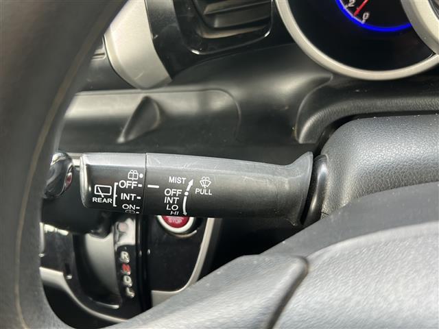 Ｎ－ＢＯＸカスタム Ｇ・Ｌパッケージ　４ＷＤ／禁煙車／純正モニターオーディオ／ＣＤ／ＡＵＸ／エンジンスターター／片側電動ドア／横滑り防止／オートライト／ＨＩＤヘッドライト／フォグライト／プッシュスタート／純正フロアマット（17枚目）