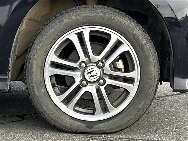 Ｎ－ＢＯＸカスタム Ｇ・Ｌパッケージ　４ＷＤ／禁煙車／純正モニターオーディオ／ＣＤ／ＡＵＸ／エンジンスターター／片側電動ドア／横滑り防止／オートライト／ＨＩＤヘッドライト／フォグライト／プッシュスタート／純正フロアマット（18枚目）