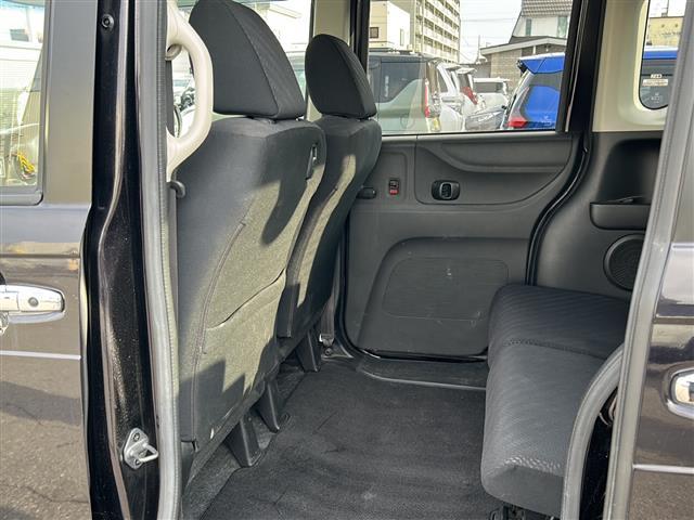 Ｎ－ＢＯＸカスタム Ｇ・Ｌパッケージ　４ＷＤ／禁煙車／純正モニターオーディオ／ＣＤ／ＡＵＸ／エンジンスターター／片側電動ドア／横滑り防止／オートライト／ＨＩＤヘッドライト／フォグライト／プッシュスタート／純正フロアマット（28枚目）