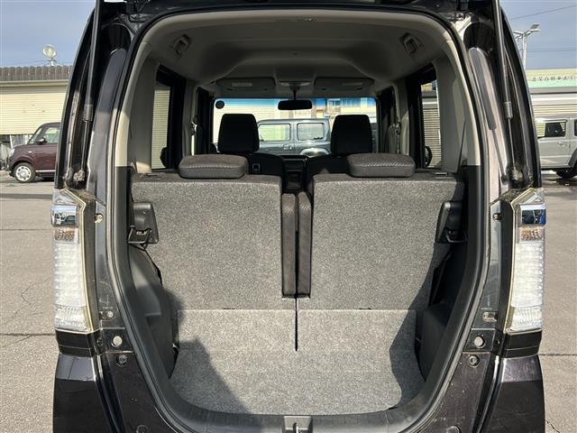 Ｎ－ＢＯＸカスタム Ｇ・Ｌパッケージ　４ＷＤ／禁煙車／純正モニターオーディオ／ＣＤ／ＡＵＸ／エンジンスターター／片側電動ドア／横滑り防止／オートライト／ＨＩＤヘッドライト／フォグライト／プッシュスタート／純正フロアマット（30枚目）