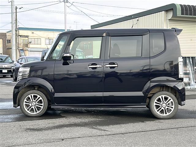 Ｎ－ＢＯＸカスタム Ｇ・Ｌパッケージ　４ＷＤ／禁煙車／純正モニターオーディオ／ＣＤ／ＡＵＸ／エンジンスターター／片側電動ドア／横滑り防止／オートライト／ＨＩＤヘッドライト／フォグライト／プッシュスタート／純正フロアマット（35枚目）