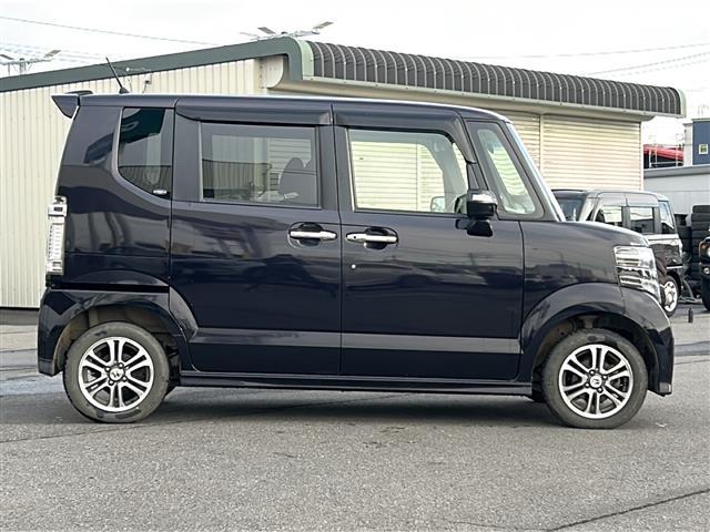 Ｎ－ＢＯＸカスタム Ｇ・Ｌパッケージ　４ＷＤ／禁煙車／純正モニターオーディオ／ＣＤ／ＡＵＸ／エンジンスターター／片側電動ドア／横滑り防止／オートライト／ＨＩＤヘッドライト／フォグライト／プッシュスタート／純正フロアマット（38枚目）
