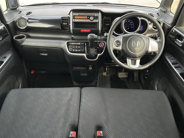 Ｎ－ＢＯＸカスタム Ｇ・Ｌパッケージ　４ＷＤ／禁煙車／純正モニターオーディオ／ＣＤ／ＡＵＸ／エンジンスターター／片側電動ドア／横滑り防止／オートライト／ＨＩＤヘッドライト／フォグライト／プッシュスタート／純正フロアマット（41枚目）