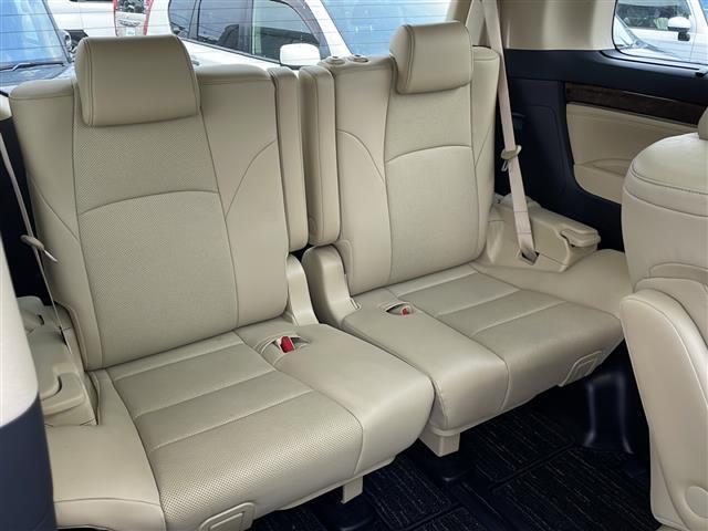 アルファードハイブリッド G 4WD/サンルーフ/JBLサウンド/純正SDナビ/BD再生/フルセグ/バックカメラ/パーキングアシスト/トヨタセーフティセンス/BSM/シートヒーター/エアシート/両側電動ドア/ドライブレコーダー(26枚目)