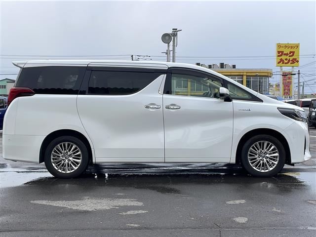 アルファードハイブリッド G 4WD/サンルーフ/JBLサウンド/純正SDナビ/BD再生/フルセグ/バックカメラ/パーキングアシスト/トヨタセーフティセンス/BSM/シートヒーター/エアシート/両側電動ドア/ドライブレコーダー(40枚目)