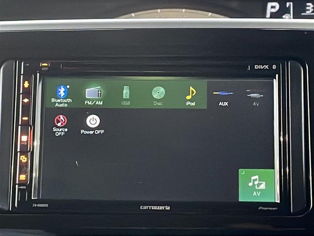 ムーヴキャンバス Ｘブラックインテリアリミテッド　ＳＡＩＩＩ　４ＷＤ／禁煙車／社外ディスプレイオーディオ／ＣＤ／ＤＶＤ／ＢＴ／ＵＳＢ／全方位カメラ／スマートアシスト３／衝突軽減ブレーキ／レーンキープ／誤発進抑制／アイドリングストップ／シートヒーター／ドラレコ（3枚目）