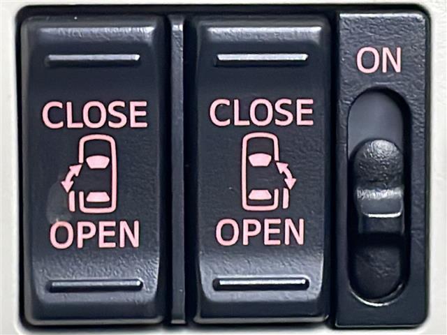 ムーヴキャンバス Ｘブラックインテリアリミテッド　ＳＡＩＩＩ　４ＷＤ／禁煙車／社外ディスプレイオーディオ／ＣＤ／ＤＶＤ／ＢＴ／ＵＳＢ／全方位カメラ／スマートアシスト３／衝突軽減ブレーキ／レーンキープ／誤発進抑制／アイドリングストップ／シートヒーター／ドラレコ（9枚目）