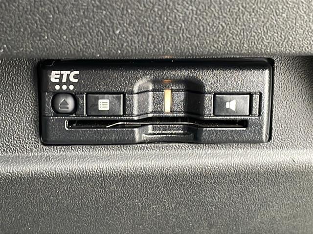 ジムニーシエラ JC 4WD/禁煙車/ワンオーナー/純正メモリナビ/CD/DVD/SD/USB/BT/フルセグ/バックカメラ/スズキセーフティサポート/衝突軽減ブレーキ/レーンキープ/クルーズコントロール/シートヒーター(8枚目)