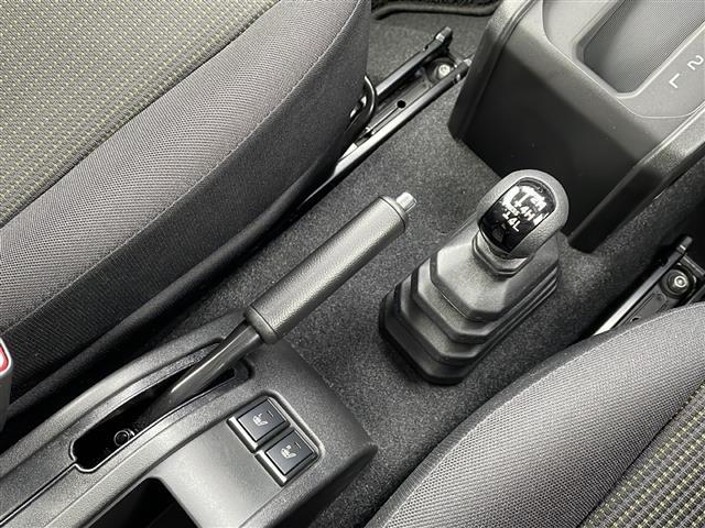 ジムニーシエラ JC 4WD/禁煙車/ワンオーナー/純正メモリナビ/CD/DVD/SD/USB/BT/フルセグ/バックカメラ/スズキセーフティサポート/衝突軽減ブレーキ/レーンキープ/クルーズコントロール/シートヒーター(19枚目)