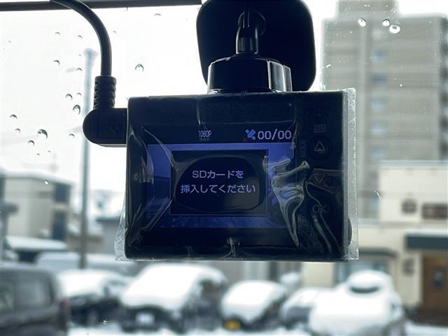 ウェイク Ｇターボ　レジャーエディションＳＡＩＩＩ　社外ナビ／／バックカメラ／両側パワースライドドア／禁煙車／ＥＴＣ／ドライブレコーダー／ＬＥＤヘッドライト／オートライト／オートハイビーム／シートヒーター／フォグランプ／革巻きステアリング／スペアキー（6枚目）