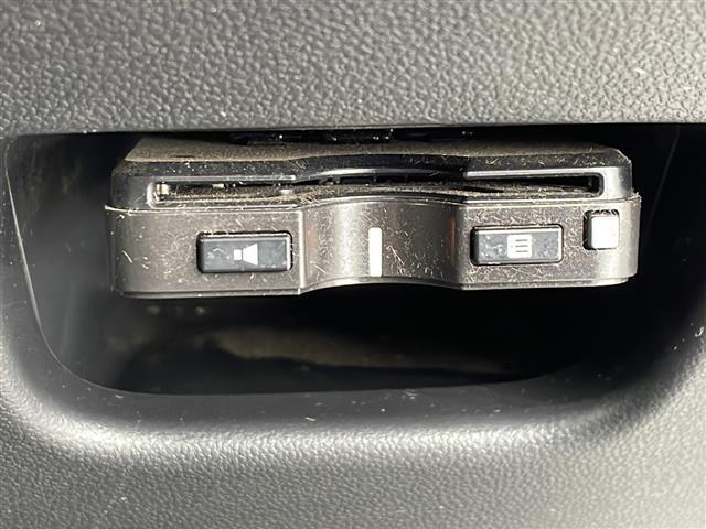 キャスト アクティバＧ　ＳＡＩＩ　社外ナビ／バックカメラ／禁煙車／衝突軽減ブレーキ／横滑り防止／アイドリングストップ／ＥＴＣ／オートライト／レーンキープアシスト／フォグランプ／スペアキー／誤発信抑制装置／ＬＥＤ／レーンキープアシスト（5枚目）