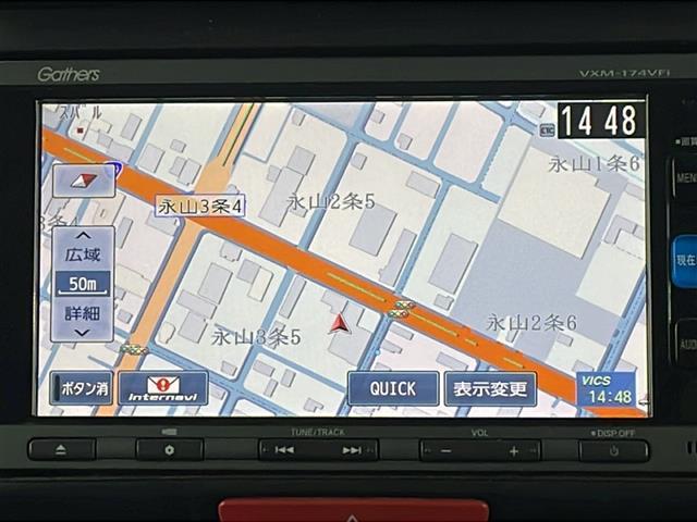 Ｎ－ＢＯＸカスタム Ｇ・Ｌパッケージ　純正ナビＣＤ／ＤＶＤ／ＢＴ／ＴＶ／／バックカメラ／片側パワースライドドア／禁煙車／４ＷＤ／横滑り防止／前席シートヒーター／ビルトインＥＴＣ／ミラーヒーター／オートライト／ドライブレコーダー／ＨＩＤ（2枚目）