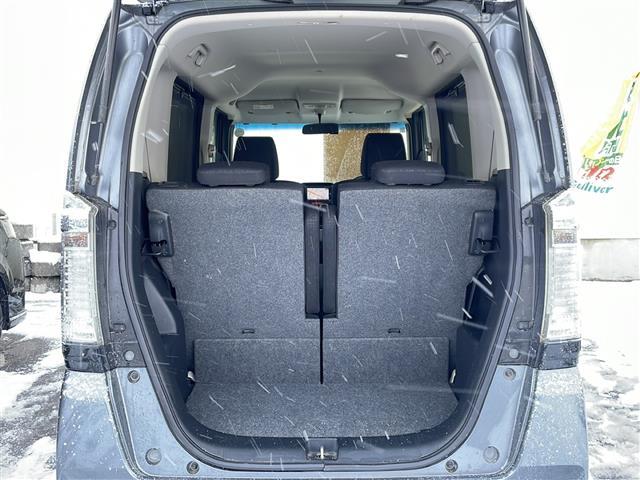 Ｎ－ＢＯＸカスタム Ｇ・Ｌパッケージ　純正ナビＣＤ／ＤＶＤ／ＢＴ／ＴＶ／／バックカメラ／片側パワースライドドア／禁煙車／４ＷＤ／横滑り防止／前席シートヒーター／ビルトインＥＴＣ／ミラーヒーター／オートライト／ドライブレコーダー／ＨＩＤ（18枚目）