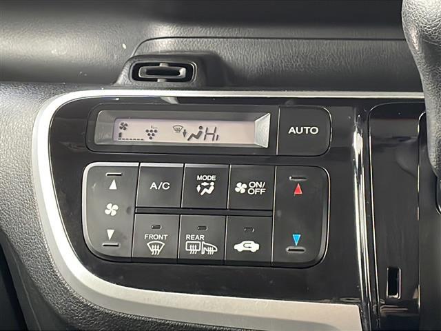 Ｎ－ＢＯＸカスタム Ｇ・Ｌパッケージ　純正ナビＣＤ／ＤＶＤ／ＢＴ／ＴＶ／／バックカメラ／片側パワースライドドア／禁煙車／４ＷＤ／横滑り防止／前席シートヒーター／ビルトインＥＴＣ／ミラーヒーター／オートライト／ドライブレコーダー／ＨＩＤ（22枚目）