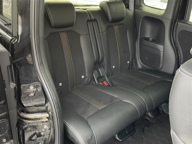 Ｎ－ＢＯＸカスタム Ｇ・Ｌターボホンダセンシング　４ＷＤ／禁煙車／ホンダセンシング／純正ナビ／バックカメラ／ビルトインＥＴＣ／前方ドライブレコーダー／オートエアコン／ミラーヒーター／前席シートヒーター／革巻きステアリング／ＬＥＤヘッドライト（16枚目）