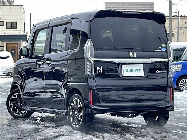 Ｎ－ＢＯＸカスタム Ｇ・Ｌターボホンダセンシング　４ＷＤ／禁煙車／ホンダセンシング／純正ナビ／バックカメラ／ビルトインＥＴＣ／前方ドライブレコーダー／オートエアコン／ミラーヒーター／前席シートヒーター／革巻きステアリング／ＬＥＤヘッドライト（43枚目）