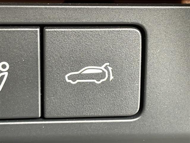 CX-60 XD-ハイブリッド プレミアムスポーツ ワンオーナー/BOSEサウンド/純正ナビ/全方位カメラ/サンルーフ/電動リアゲート/4WD/禁煙車/ビルトインETCイヤレス充電器//シートヒーター/エアシート/パワーシート/シートメモリ/LED(9枚目)