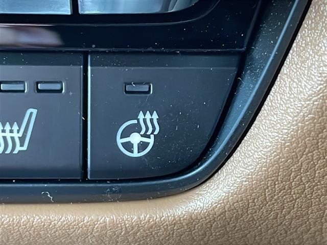 CX-60 XD-ハイブリッド プレミアムスポーツ ワンオーナー/BOSEサウンド/純正ナビ/全方位カメラ/サンルーフ/電動リアゲート/4WD/禁煙車/ビルトインETCイヤレス充電器//シートヒーター/エアシート/パワーシート/シートメモリ/LED(12枚目)