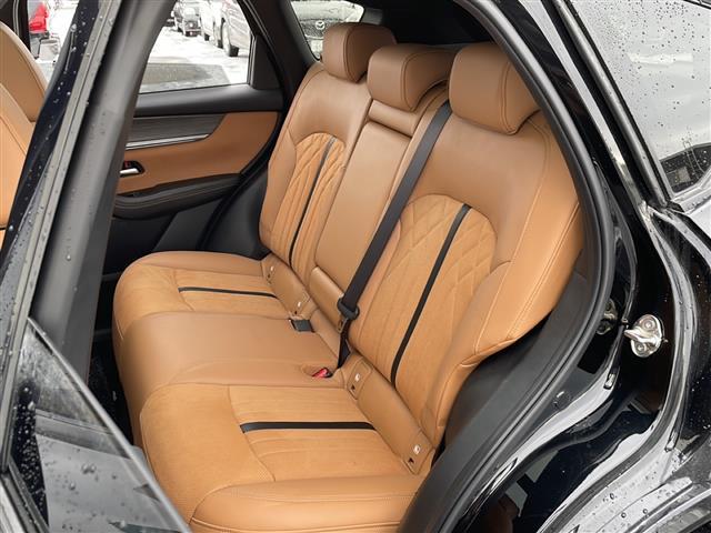 CX-60 XD-ハイブリッド プレミアムスポーツ ワンオーナー/BOSEサウンド/純正ナビ/全方位カメラ/サンルーフ/電動リアゲート/4WD/禁煙車/ビルトインETCイヤレス充電器//シートヒーター/エアシート/パワーシート/シートメモリ/LED(18枚目)